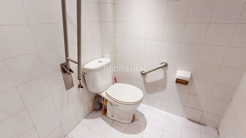 Foto ed0d1d8b-668a-4356-93d6-4f283468a920. Local comercial a Estruch-Eixample Prat de Llobregat (El)