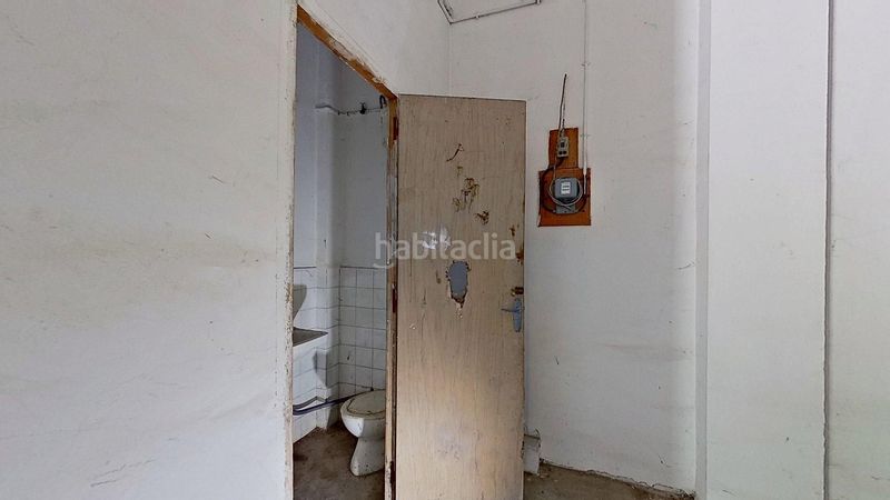 Foto 5fa7fd73-70fd-4f33-9f28-f1304c928ae4. Local comercial a Vallirana
