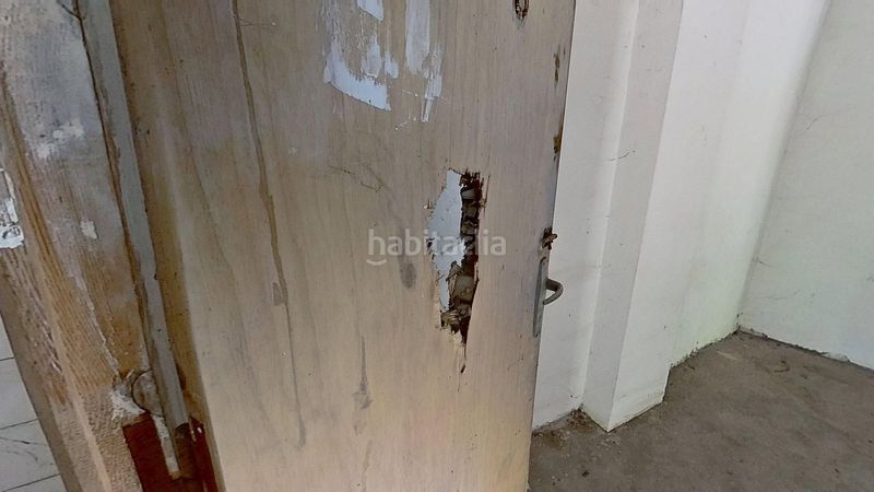 Foto 72f13d1c-000e-4d5b-8602-16b283fa3168. Local comercial a Vallirana