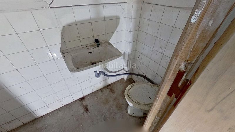 Foto b60f344f-26f9-4247-a7ae-c68a3e01cdc7. Local comercial a Vallirana