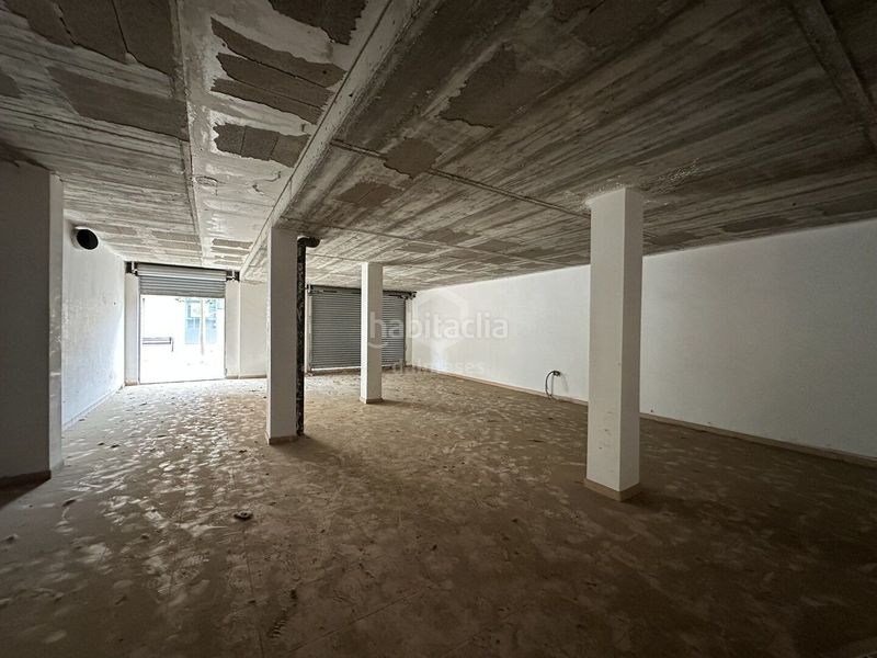 Foto b22d0bc0-e343-42e6-9503-db519128bb68. Local comercial a Abrera