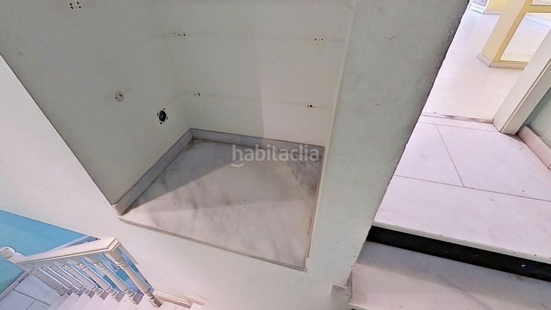 Foto 120e6d82-22c5-4b02-b11f-44ae5f27895d. Casa adossada amb aparcament a Centre Prat de Llobregat (El)