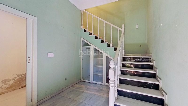 Foto 3d60b7c2-132a-42dd-9213-9a3b56272cc2. Casa adossada amb aparcament a Centre Prat de Llobregat (El)