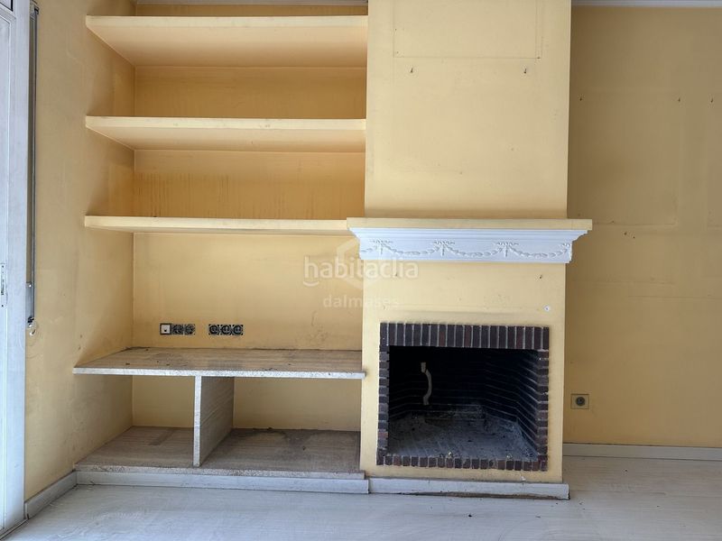 Foto 5154032d-b8a2-4401-b128-b91821f5d067. Casa adossada amb aparcament a Centre Prat de Llobregat (El)