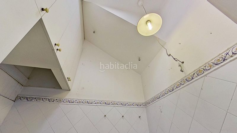 Foto d9ab9df7-acda-4045-9b3d-158583a98326. Casa adossada amb aparcament a Centre Prat de Llobregat (El)