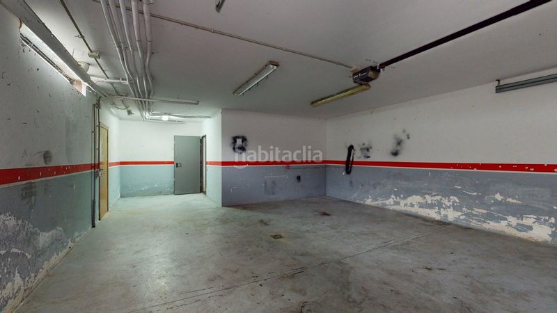 Foto 16c7db30-f896-406e-b1b1-3535b7d42f75. Casa amb aparcament a Vilanova del Vallès