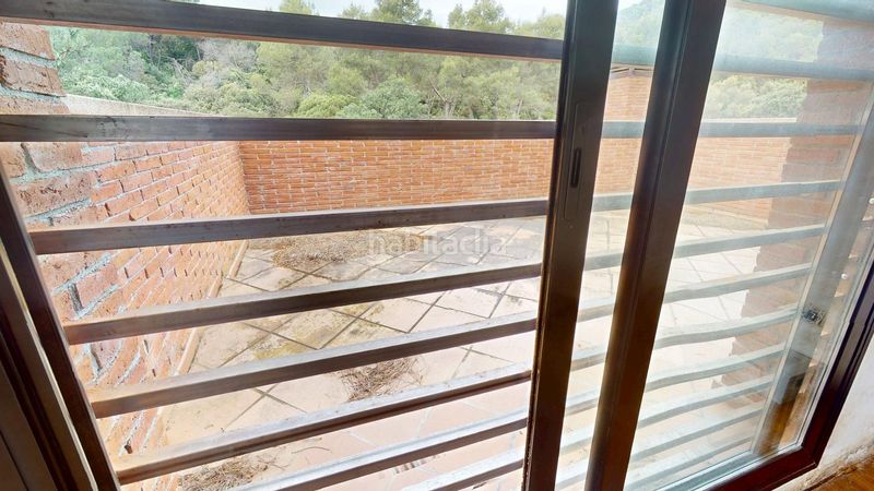 Foto 649775ae-d021-4f15-8ac5-66bdfacc09e5. Casa amb aparcament a Vilanova del Vallès