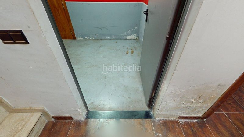 Foto bb97663c-3bd4-41f2-b4e9-e36fa5d292e0. Casa amb aparcament a Vilanova del Vallès