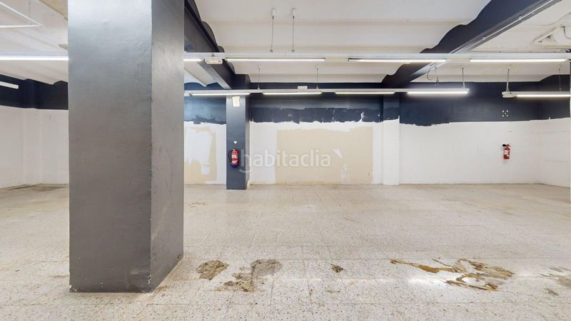 Foto 5bfe6ae8-deca-4057-ba78-b9699f480e08. Local comercial a Putget - Farró Barcelona