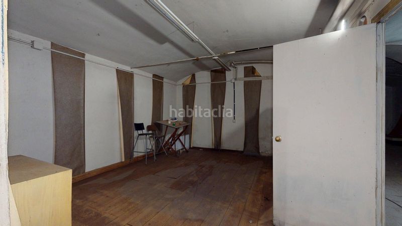 Foto 858e5b6d-b8e8-4ae2-a720-a8dabbef168b. Local comercial a Putget - Farró Barcelona