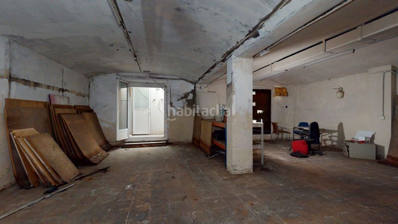 Foto a9ce9c28-7f97-4536-94d4-f96a53bd968e. Local comercial a Putget - Farró Barcelona