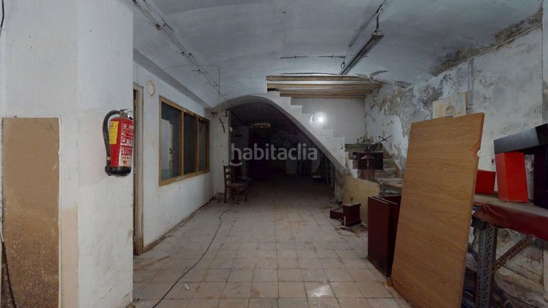 Foto dbb5a674-6bd5-4496-a3c5-043b4479cc10. Local comercial a Putget - Farró Barcelona