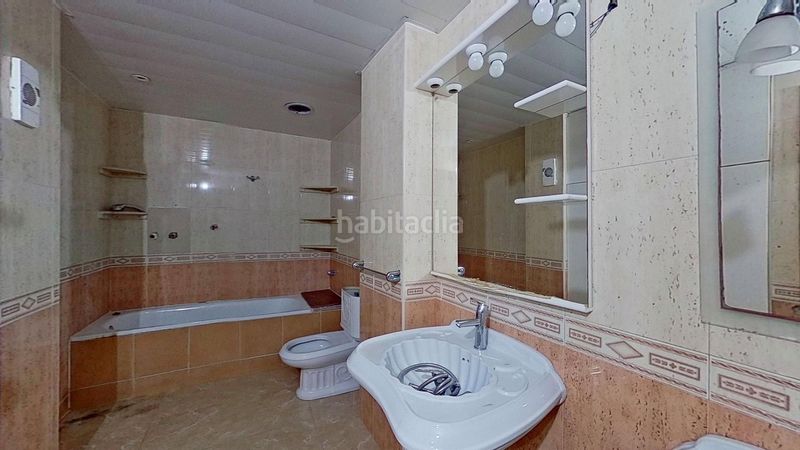 Foto 4c5a1f4e-50b7-4b2c-8faa-d29a1621c55f. Pis a Diagonal-Colomeres Gavà