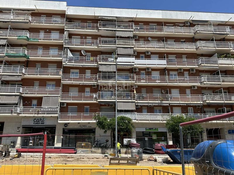 Foto ec9e1d83-669f-4d09-9f4e-eceee9f0e570. Pis a Diagonal-Colomeres Gavà