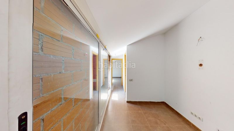 Foto cdf7b86f-fb49-4875-9785-53a713b7cbc3. Duplex in Mercat Rubí