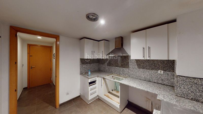 Foto d47b2079-5966-4cc7-84a4-a21280f37caa. Duplex in Mercat Rubí