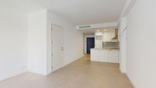 Reihenhaus  D´angel guimerà. Casa de obra nueva con patio y eficiencia energética a en el cen