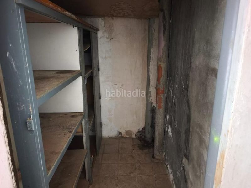 Foto f7730927-f2c2-4415-89d4-68c1dec28c13. Local comercial a Can Puiggener Sabadell