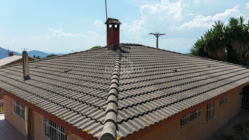 Foto 09b249fd-2c8f-4067-8998-c0c820d414d9. Casa amb calefacció aparcament a Vilanova del Vallès