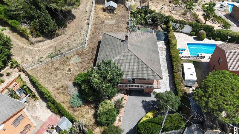 Foto 1f4ff610-4089-4622-9530-14a865e722d1. Casa amb calefacció aparcament a Vilanova del Vallès