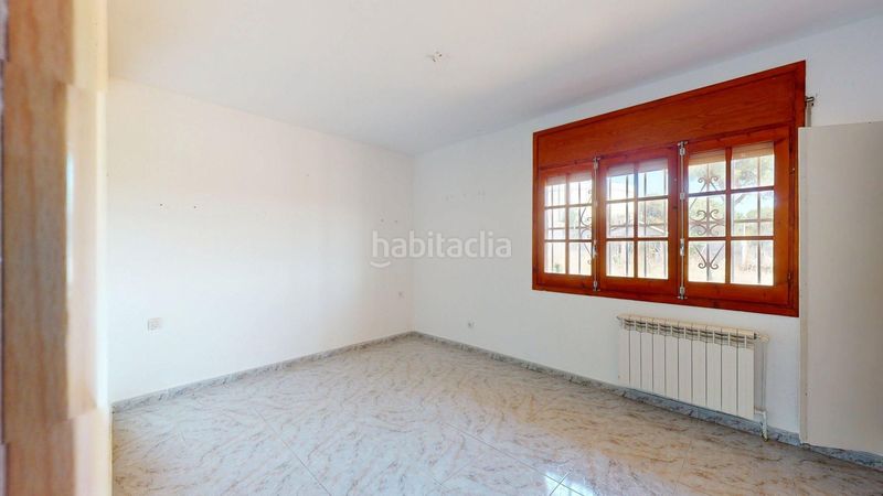 Foto 33e9b264-175e-49b3-a4a0-fccde8e93894. Casa amb calefacció aparcament a Vilanova del Vallès