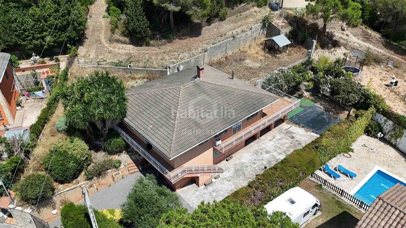 Foto 4d985486-de10-4855-97e4-2b7f15758662. Casa amb calefacció aparcament a Vilanova del Vallès