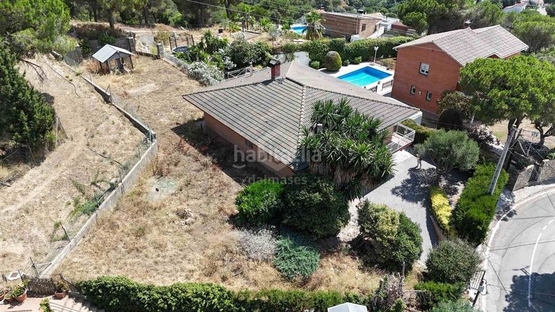 Foto 765f6456-8a86-4ca0-a779-b5cbcb77f39c. Casa amb calefacció aparcament a Vilanova del Vallès