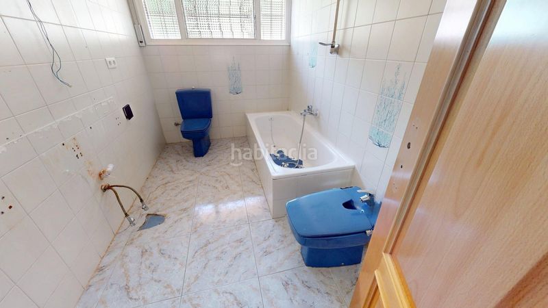 Foto 7e591fb2-54dc-43d6-8455-911699ba9fd9. Casa amb calefacció aparcament a Vilanova del Vallès