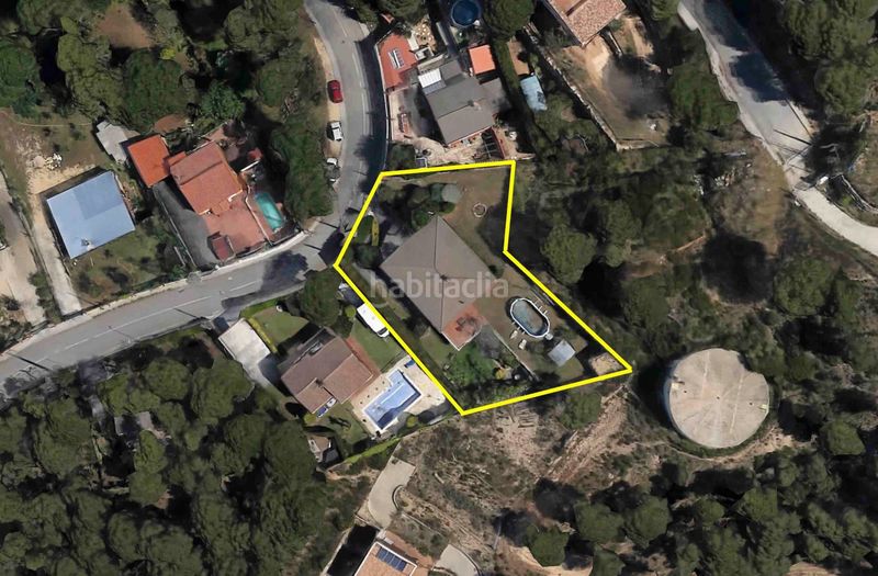 Foto ae7a007c-cc38-4497-bd51-204a15be796e. Casa amb calefacció aparcament a Vilanova del Vallès