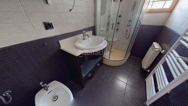 Foto b90b268b-5f4f-4962-ac77-09059b69f9c4. Casa amb calefacció aparcament a Vilanova del Vallès