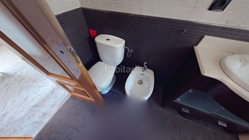 Foto f1ca7a82-59f1-4f89-bad9-489ae09e8347. Casa amb calefacció aparcament a Vilanova del Vallès