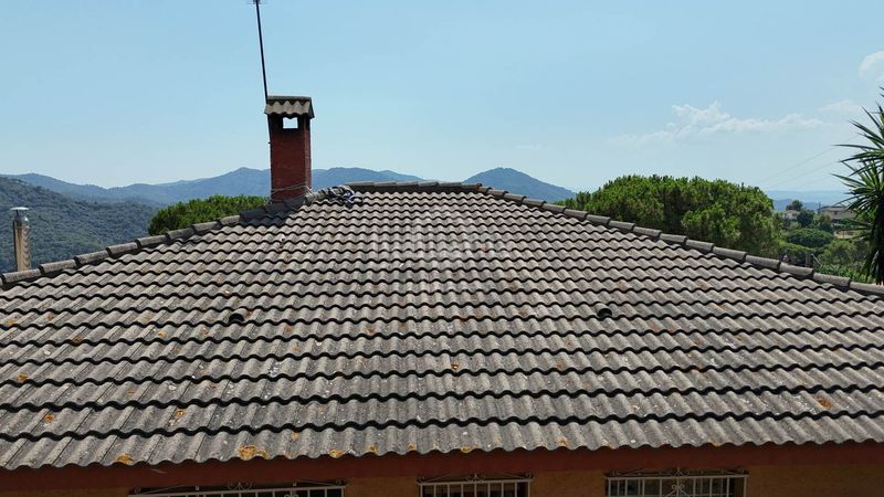 Foto f65388bc-3926-4b5f-bda5-c6a7faa2b705. Casa amb calefacció aparcament a Vilanova del Vallès