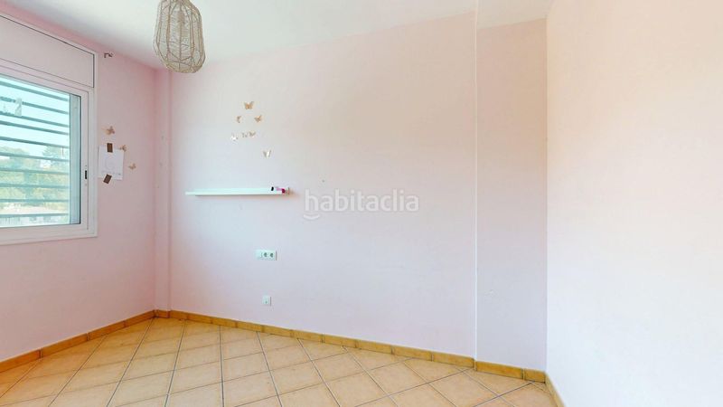 Foto a083ec89-1873-401c-8573-82be502efbc3. Casa adossada amb calefacció a Sentmenat