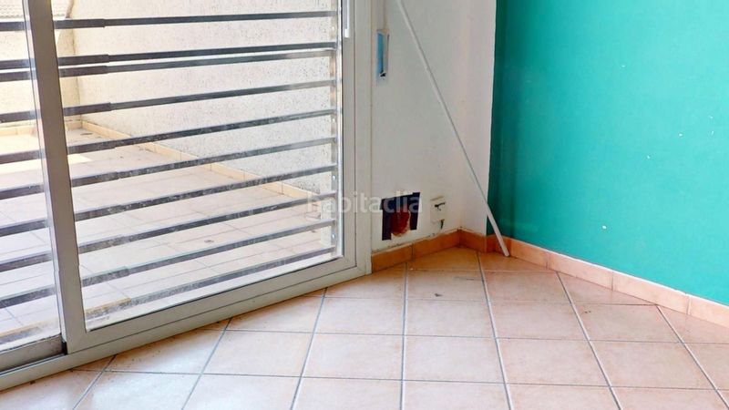 Foto cbdf62ac-1842-4e48-973e-8f55deabb3c9. Casa adossada amb calefacció a Sentmenat