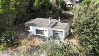Casa  Arenys. Chalet en calle arenys  dosrius
