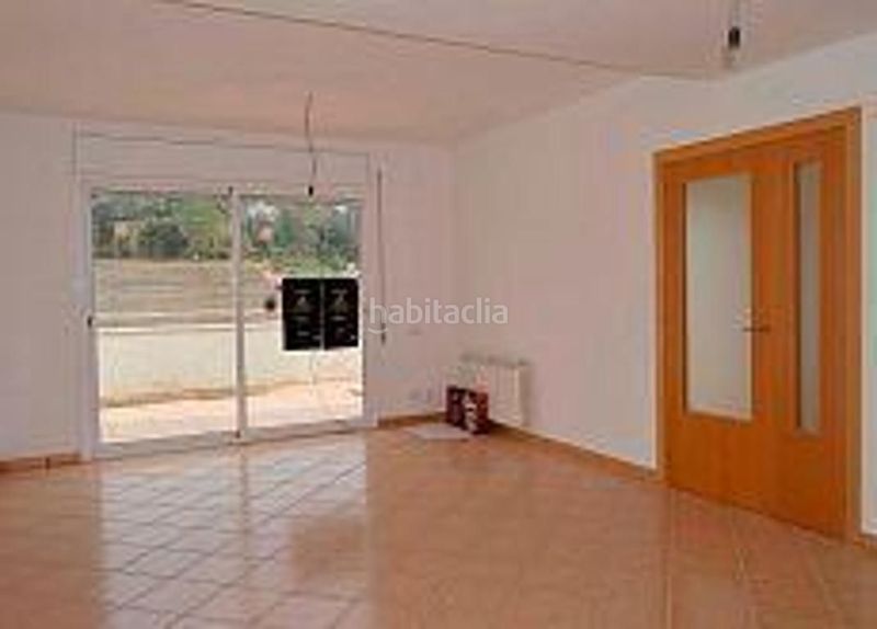 Foto c7aa3821-6beb-4e24-b9de-d2ec40aa25e8. Casa amb calefacció a Sentmenat
