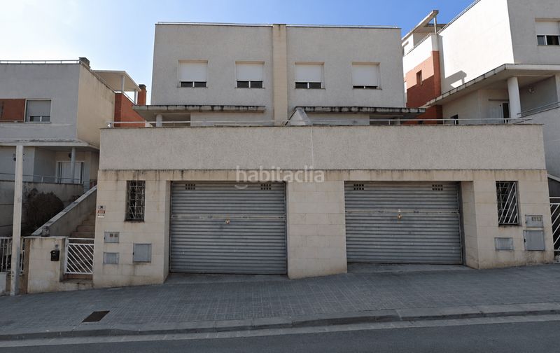 Foto d23af494-4d20-4351-8242-63e6fcda6a7a. Casa amb calefacció a Sentmenat