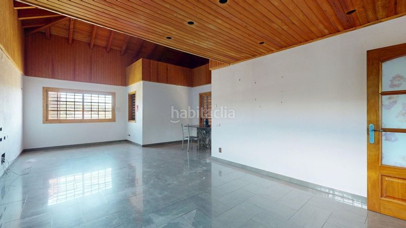 Foto 4f56e7a0-68e8-49a8-ae29-d545961b8c00. Casa amb calefacció aparcament piscina a Caldes de Montbui