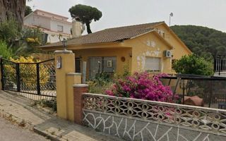 House  Pedraforca. Casa  bigues i riells del fai, can febrera, pedraforca  140 m