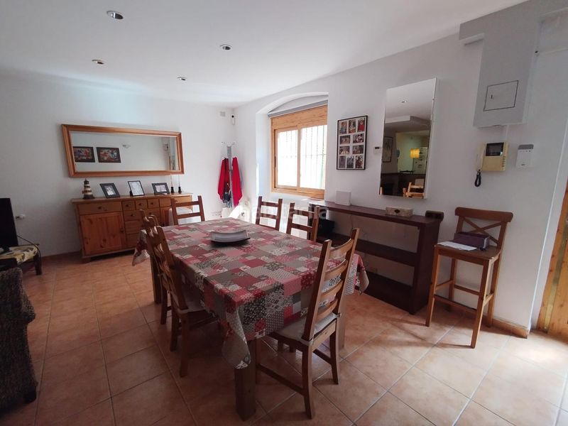 Foto 4ae60b01-407d-4994-8873-d7e3118814a7. Casa adossada amb calefacció a Palafolls