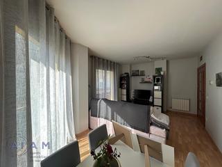 Pis a Tordera. Piso de 3 habitaciones en el barrio san andres de tordera