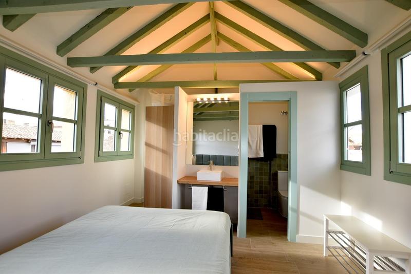 Foto c80822f9-1bd2-4dd7-9a9f-24f09f5db98b. Location triplex avec chauffage dans Centro - Sagrario Granada