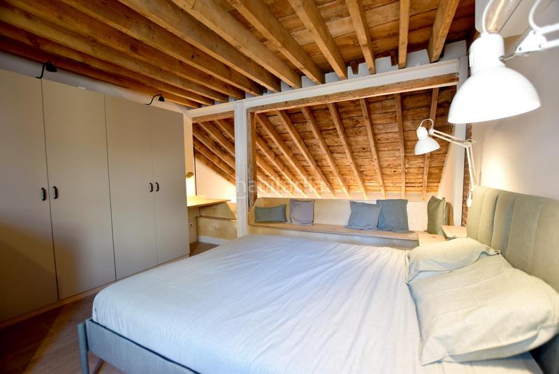 Foto 547f2127-538f-4a36-9d9d-f350d30fc888. Rent triplex with heating in Centro - Sagrario Granada