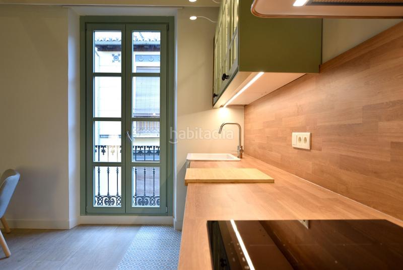 Foto db3bfc7d-9c3f-42c7-b84c-2e3c86154623. Rent triplex with heating in Centro - Sagrario Granada