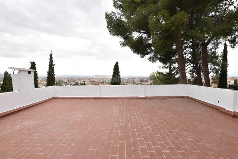 Foto bf419f66-a406-4c2e-bff7-4cad23bad254. Lloguer xalet amb calefacció piscina a San Matías - Realejo Granada