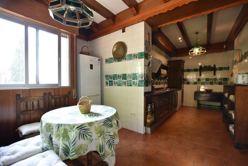 Foto 8f623c65-7e91-40e8-bbdd-dfe01c984ff4. Rent chalet with heating pool in San Matías - Realejo Granada