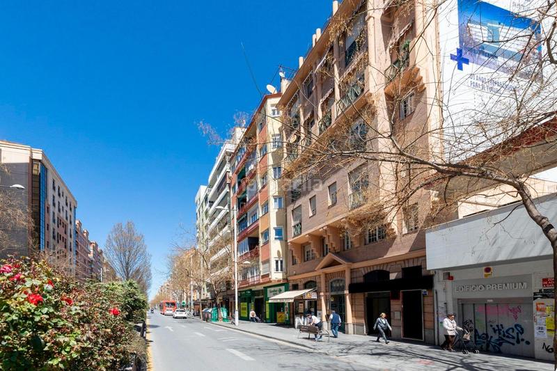 Foto bac5c920-41fa-491f-9a9c-3e92270bd1b1. Rent business premise in Camino de Ronda Granada