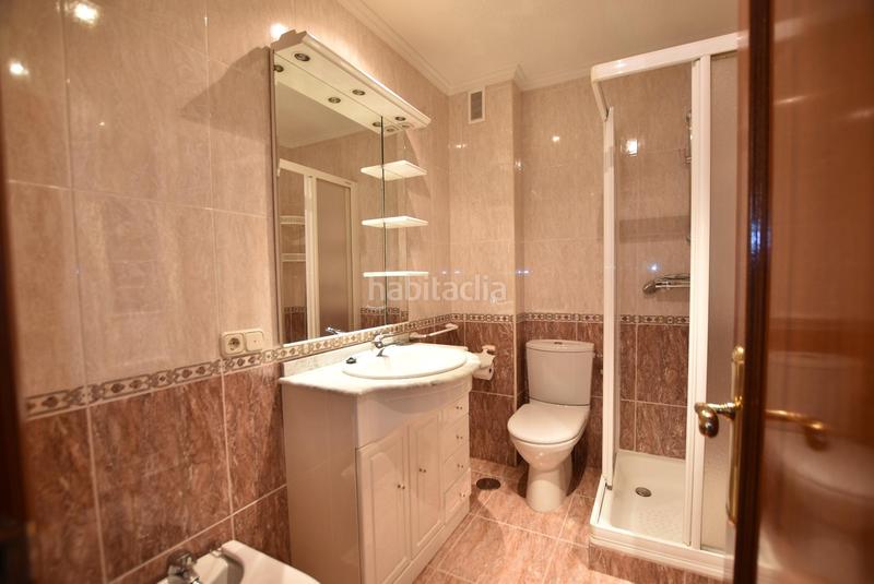 Foto 47e283a5-da77-4e9d-85a6-78a999064811. Rent flat with heating in Cervantes Granada