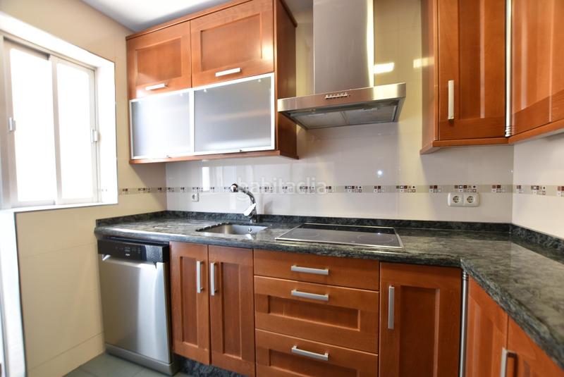 Foto 8d707fb9-c20f-497e-809f-a57835819fa7. Rent flat with heating in Cervantes Granada