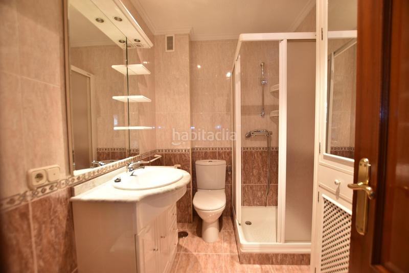 Foto ba772075-e1f6-43ac-bfeb-3b8b5698140d. Rent flat with heating in Cervantes Granada